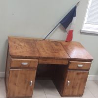 Bureau d'enseignante d'Yvette Lundy grande résistante 39-45 à Gionges